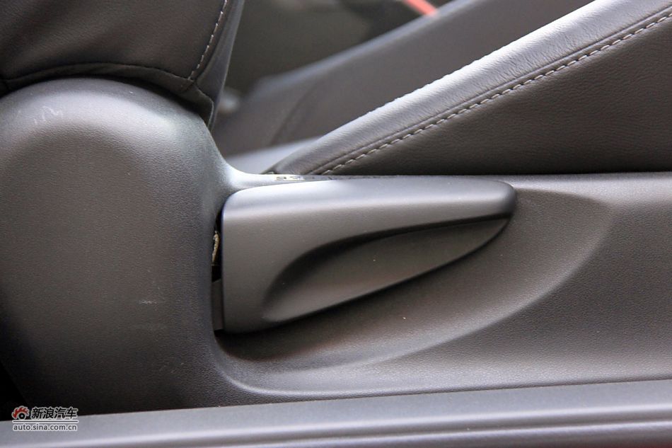 2011款杰路驰高清到店实拍