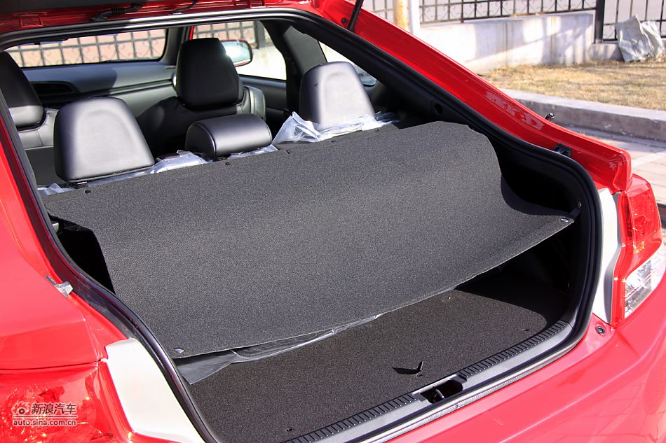 2011款杰路驰高清到店实拍