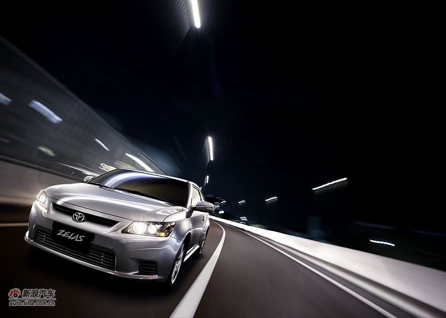丰田ZELAS杰路驰外观