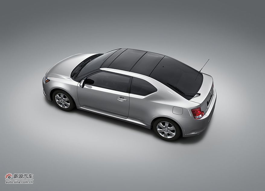 丰田ZELAS杰路驰外观