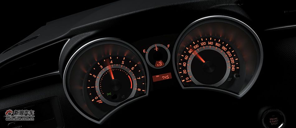 丰田ZELAS杰路驰内饰