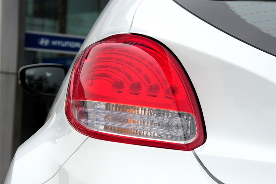 2012ִVeloster˼1.6TԶ