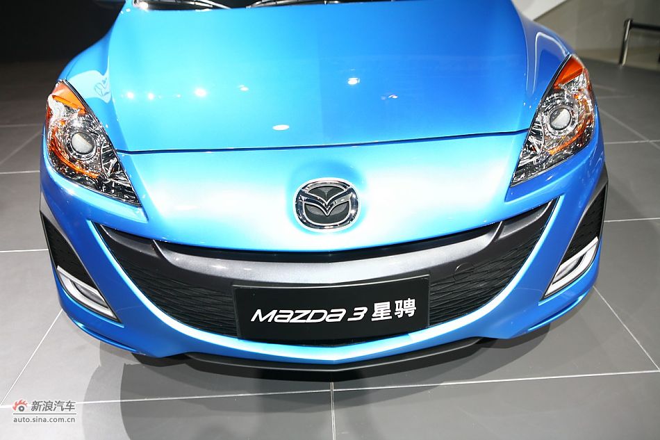 马自达3星骋两厢