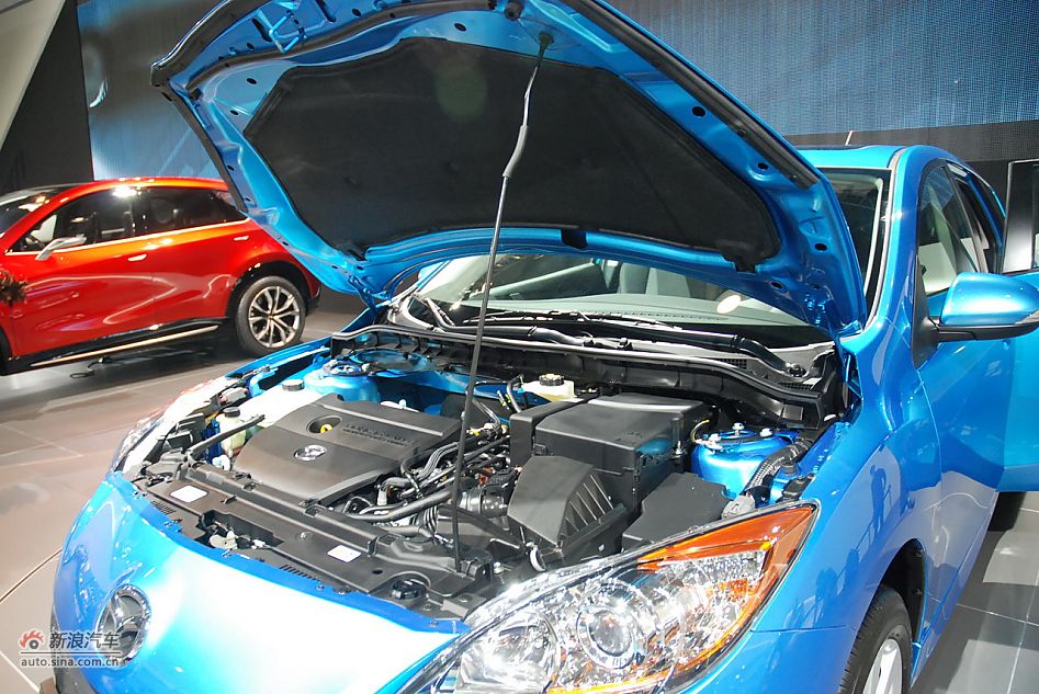 马自达3星骋两厢