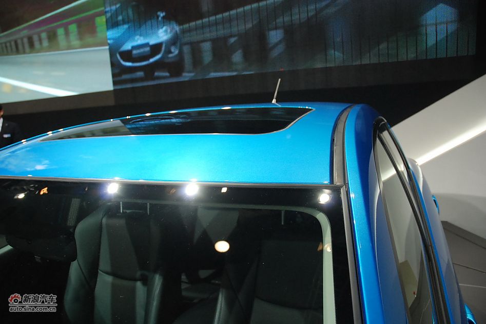 马自达3星骋两厢