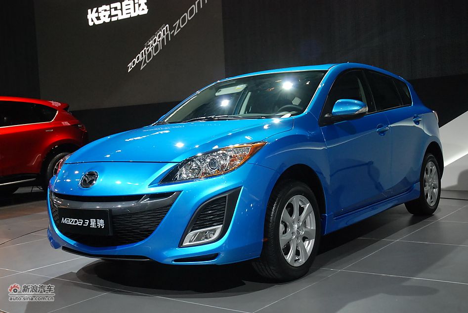 马自达3星骋两厢