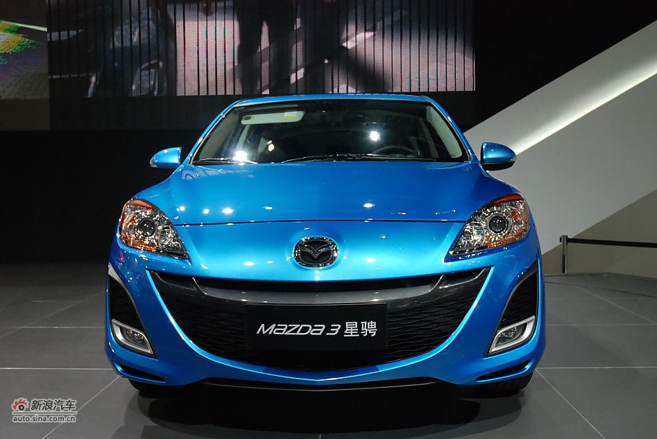 马自达3星骋两厢