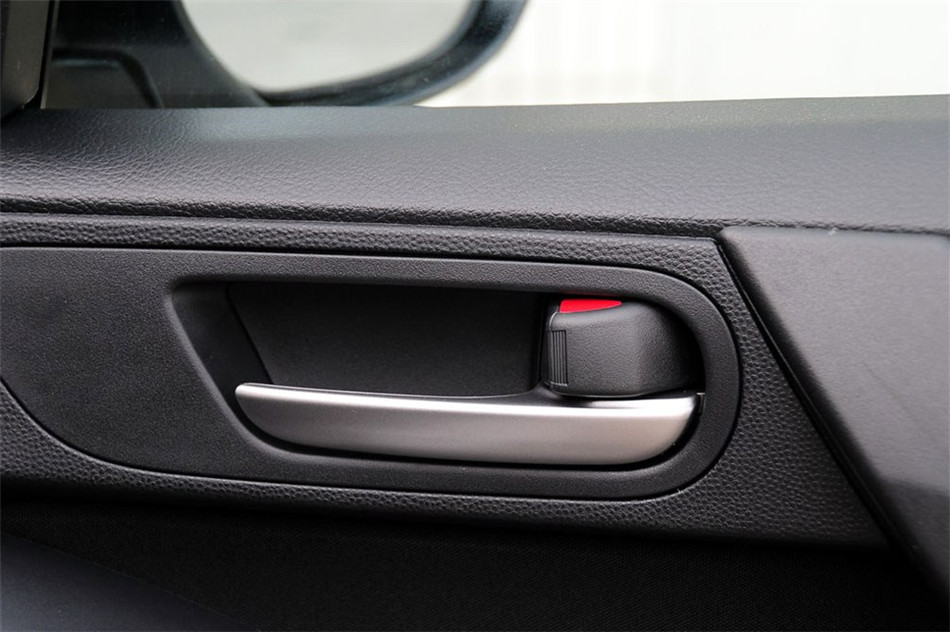 马自达3星骋 两厢 2013款 1.6L AT 精英型 空间