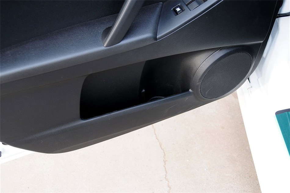 马自达3星骋 两厢 2013款 1.6L AT 精英型 空间