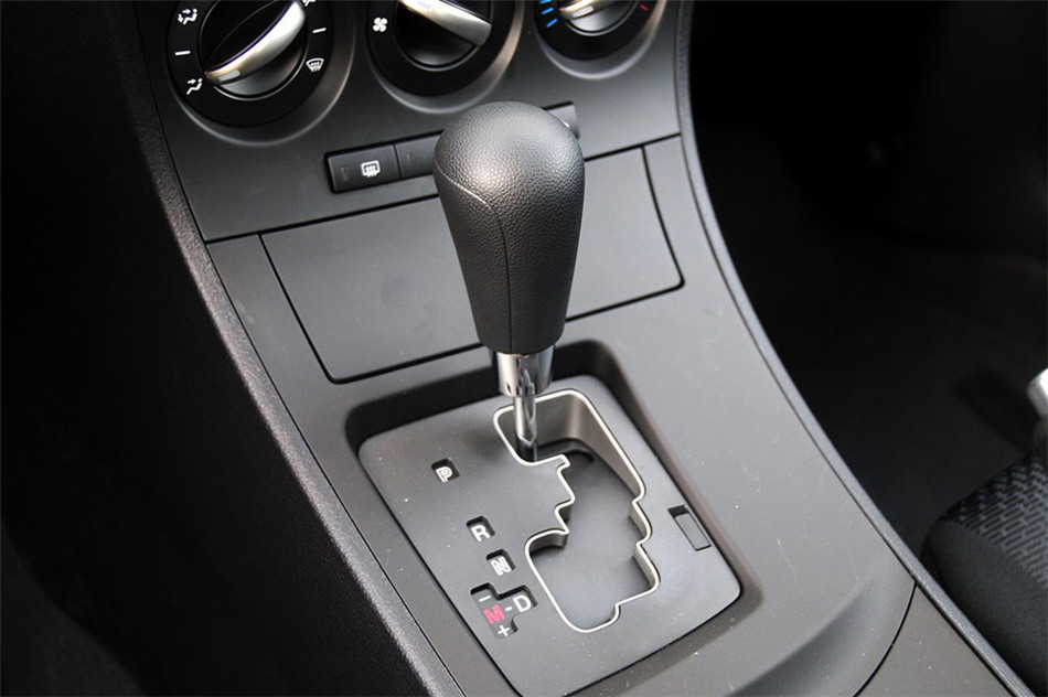 马自达3星骋 两厢 2013款 1.6L AT 精英型 内饰