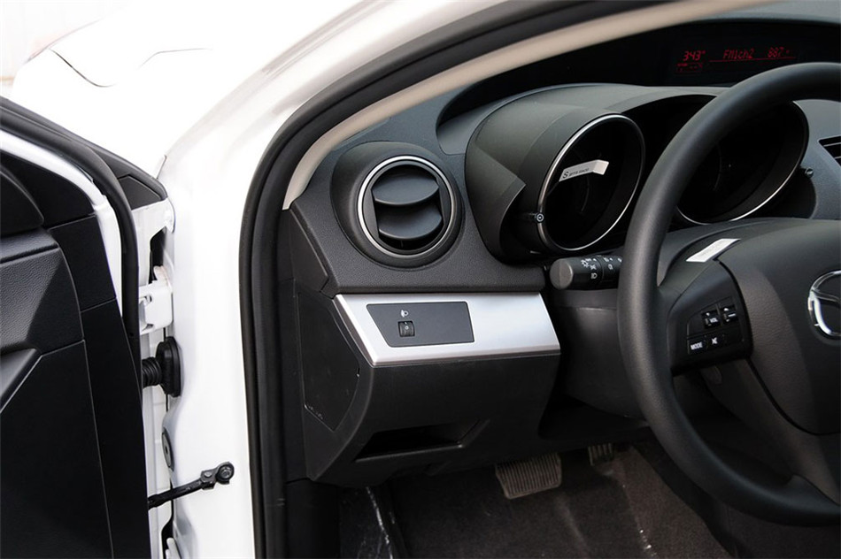 马自达3星骋 两厢 2013款 1.6L AT 精英型 内饰