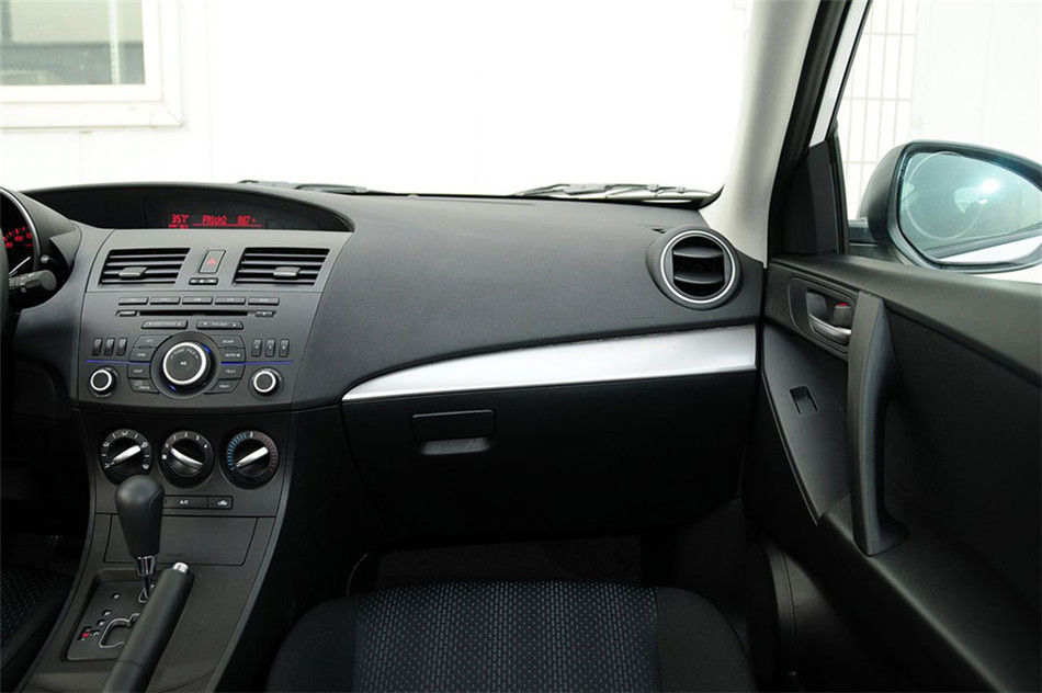 Դ3ǳ  2013 1.6L AT Ӣ 