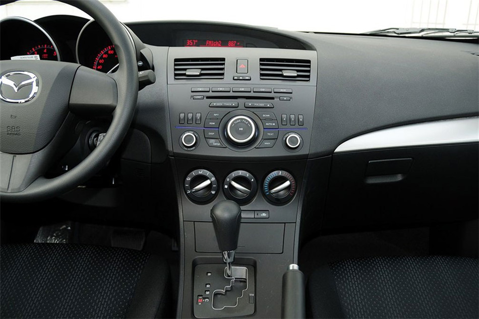 Դ3ǳ  2013 1.6L AT Ӣ 