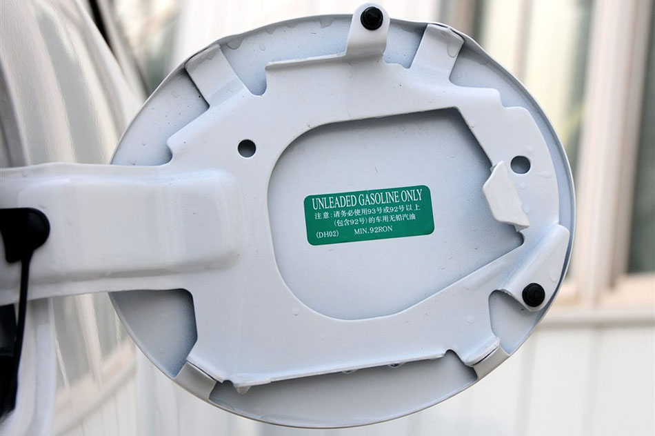 Դ3ǳ  2013 1.6L AT Ӣ ϸ