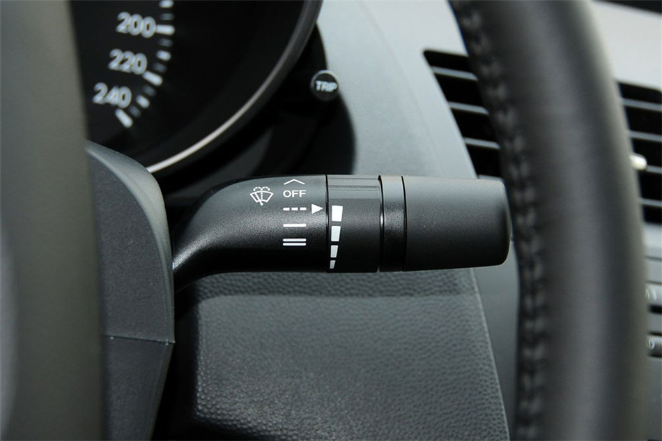 马自达3星骋 三厢 2013款 1.6L AT 精英型 内饰