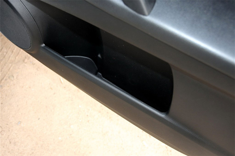 马自达3星骋 三厢 2013款 1.6L AT 精英型 空间