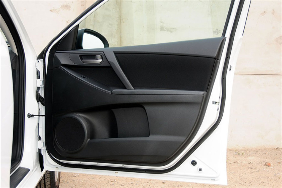 马自达3星骋 三厢 2013款 1.6L AT 精英型 空间