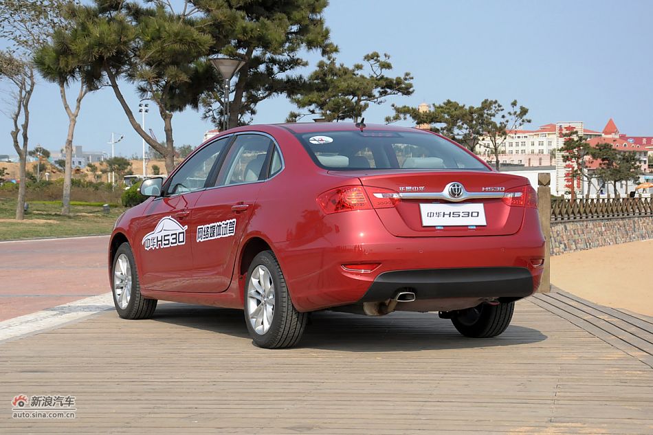 2011款中华H530试驾