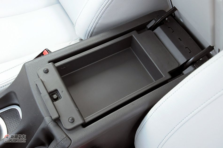 2011款中华H530试驾