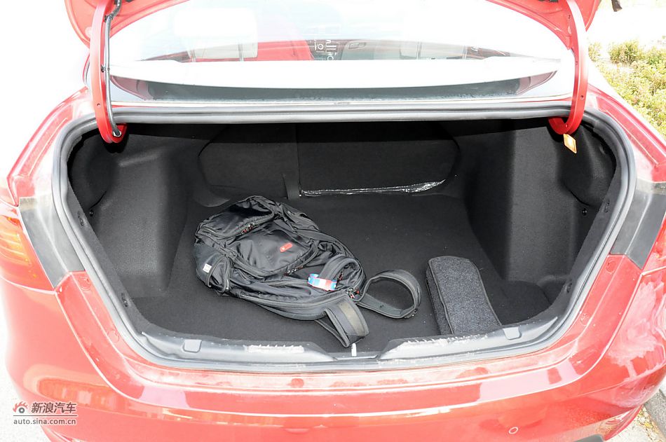 2011款中华H530试驾