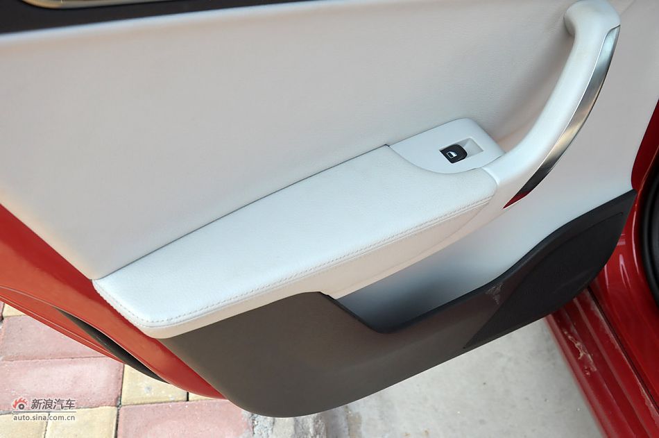 2011款中华H530试驾