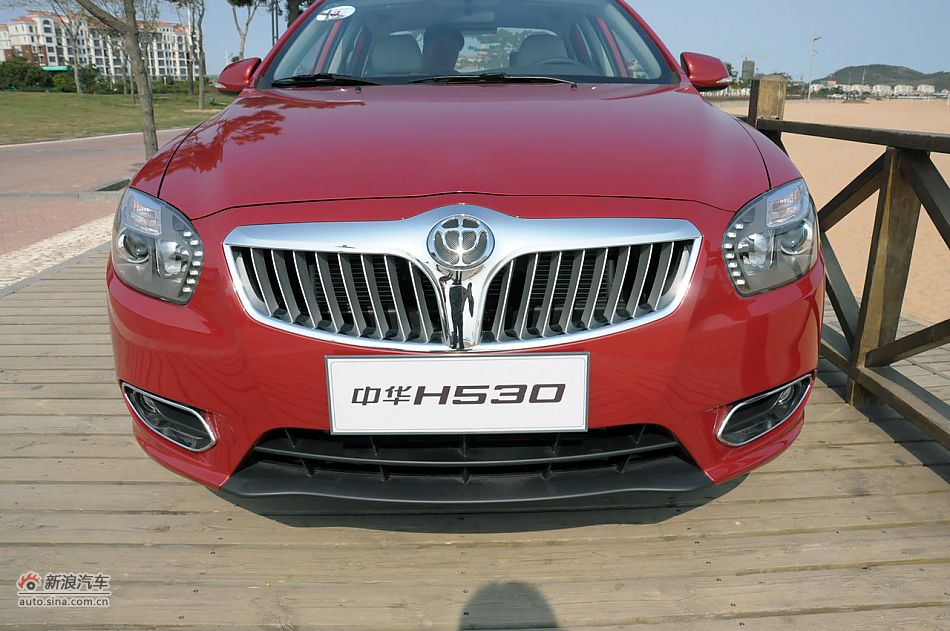 2011款中华H530试驾
