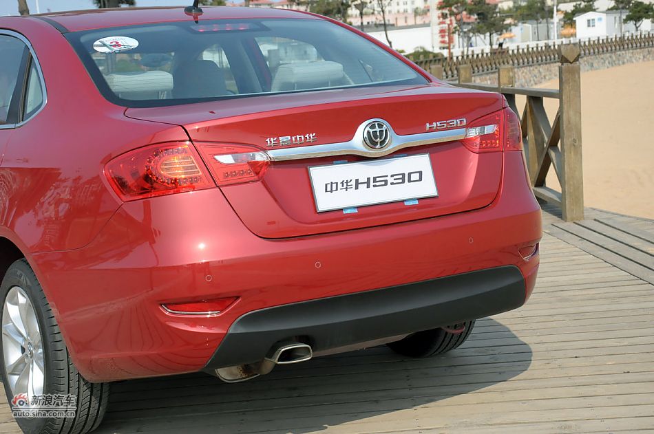 2011款中华H530试驾