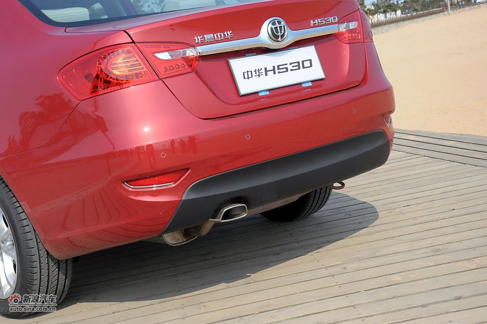2011款中华H530试驾