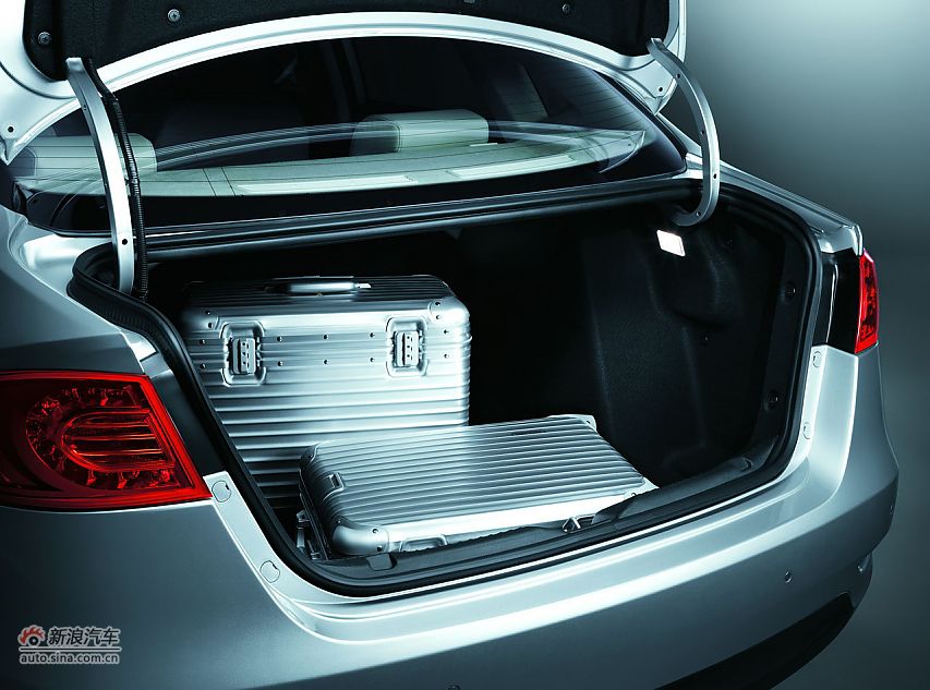 中华H530官方图内饰及细节