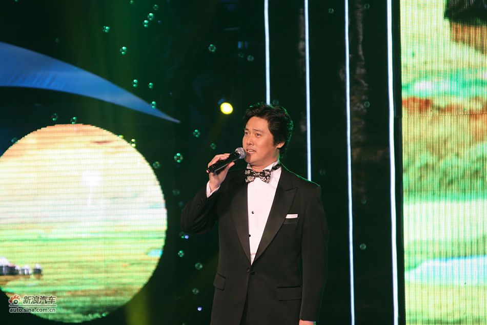 中华H530上市现场演出