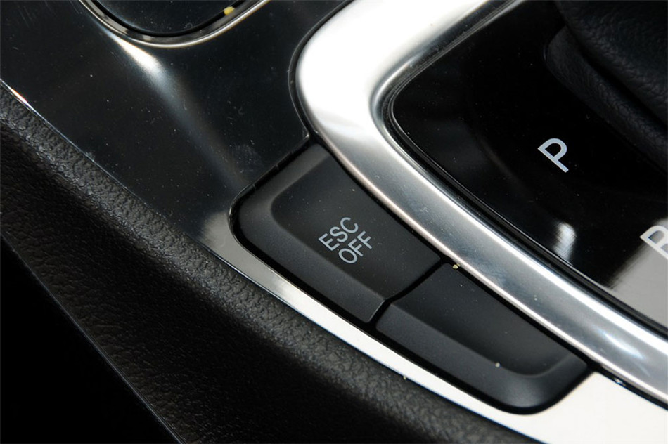 中华H530 2012款 1.5T AT 豪华型