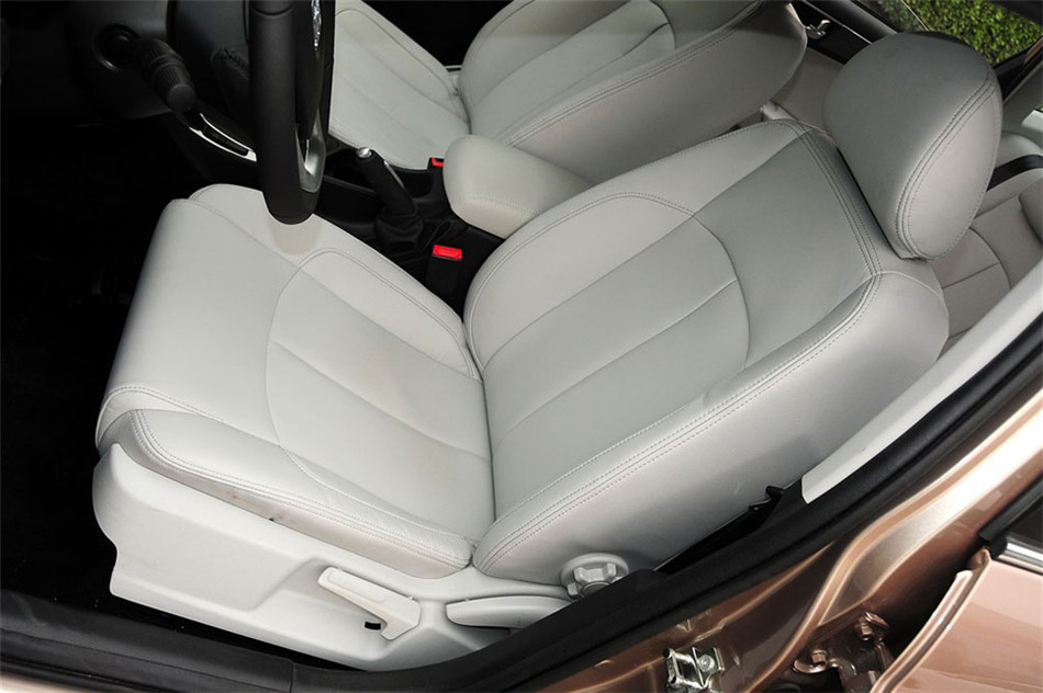 中华H530 2012款 1.5T AT 豪华型