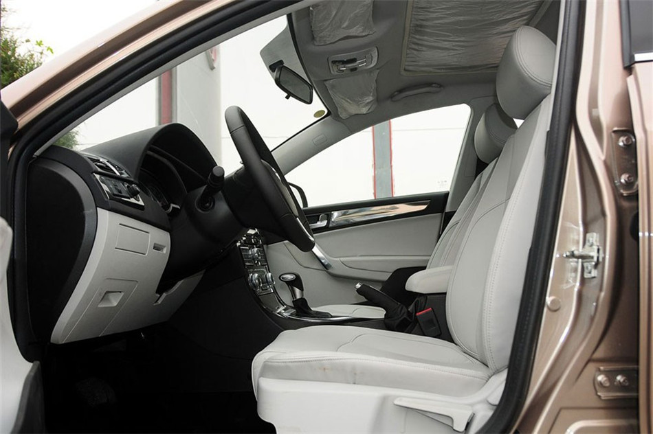 中华H530 2012款 1.5T AT 豪华型