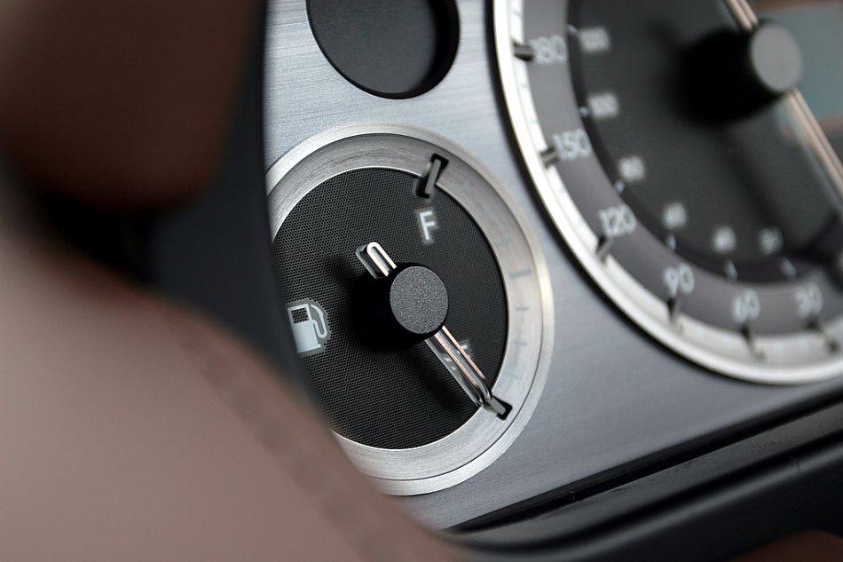 V8 Vantage Roadster内饰图片