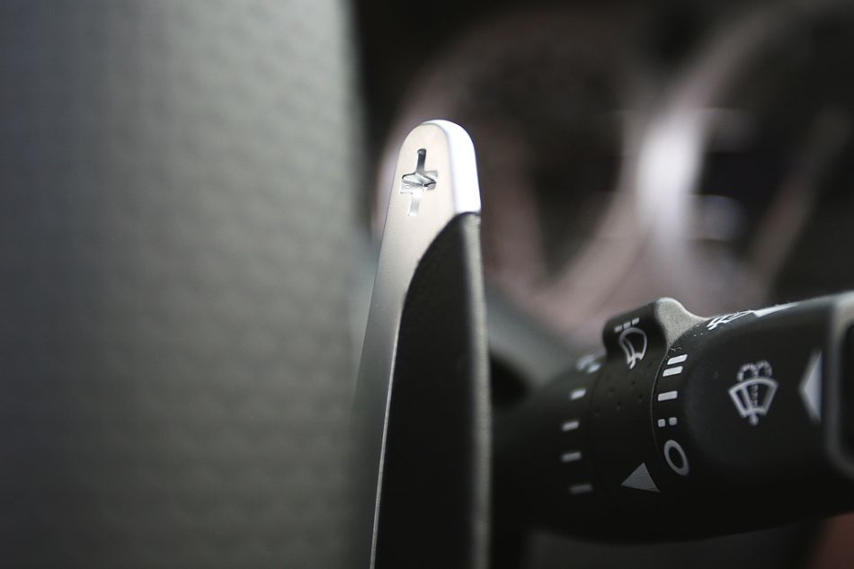 V8 Vantage Roadster内饰图片