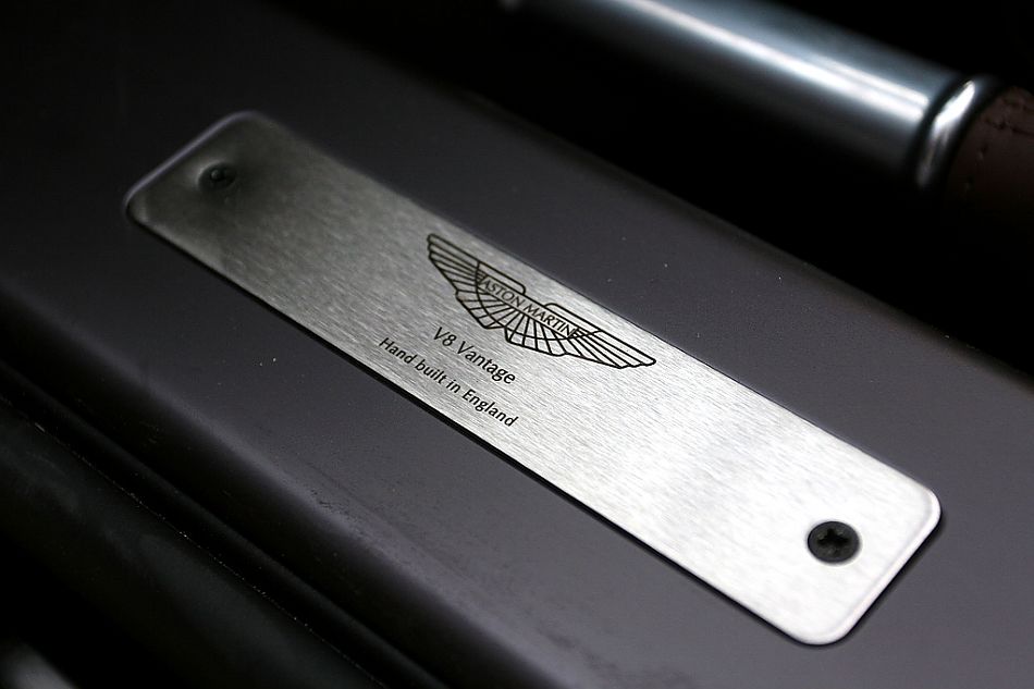 V8 Vantage Roadster内饰图片