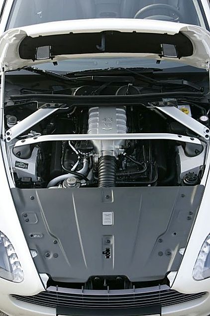 阿斯顿-马丁V8 Vantage内饰图片