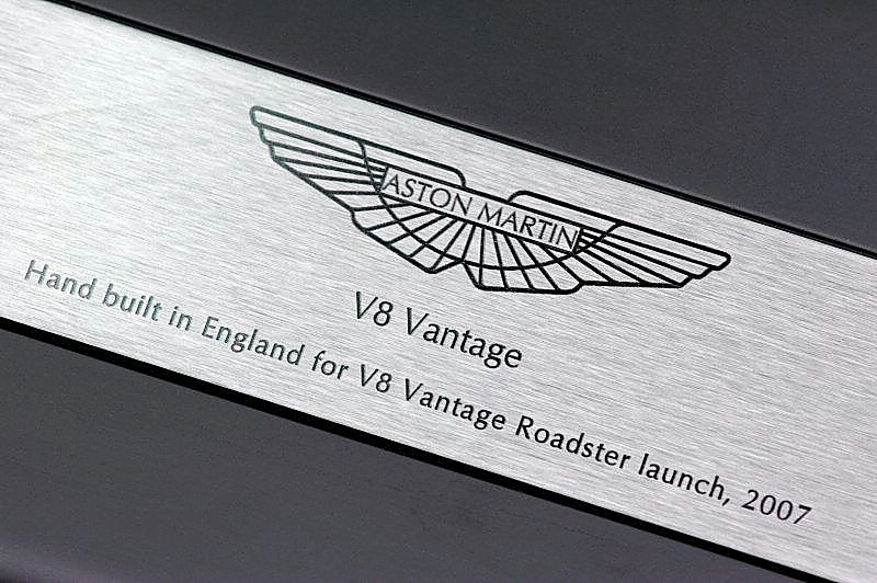 阿斯顿-马丁V8 Vantage内饰图片