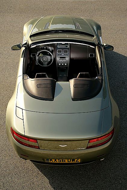 阿斯顿-马丁V8 Vantage外观图片