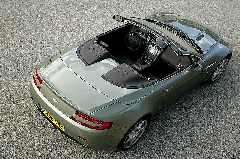 阿斯顿-马丁V8 Vantage外观图片