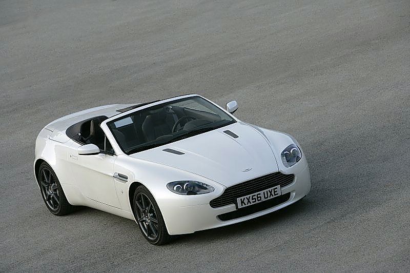 阿斯顿-马丁V8 Vantage外观图片