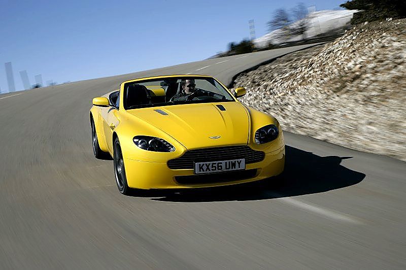 阿斯顿-马丁V8 Vantage外观图片