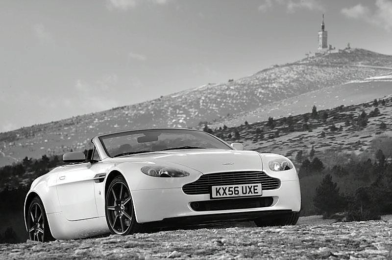 阿斯顿-马丁V8 Vantage外观图片