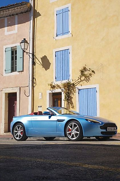 阿斯顿-马丁V8 Vantage外观图片