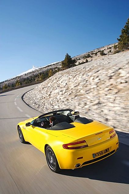 阿斯顿-马丁V8 Vantage外观图片