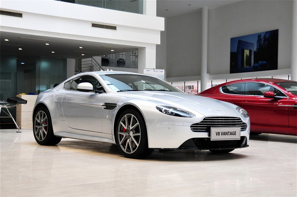 ˹· 2012 4.7L AT S Coupe 