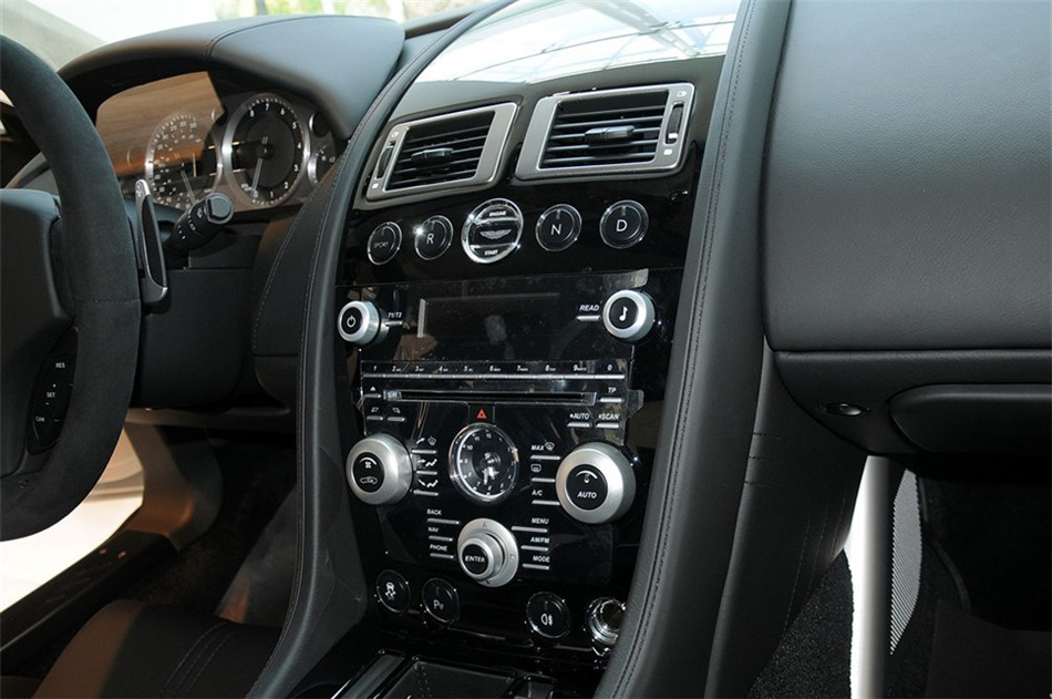 阿斯顿·马丁 2012款 4.7L AT S Coupe 内饰