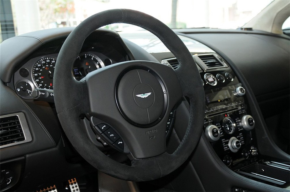 阿斯顿·马丁 2012款 4.7L AT S Coupe 内饰
