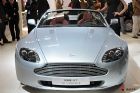 阿斯顿马丁V8-VANTAGE敞篷版