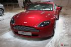 ˹V8 Vantage